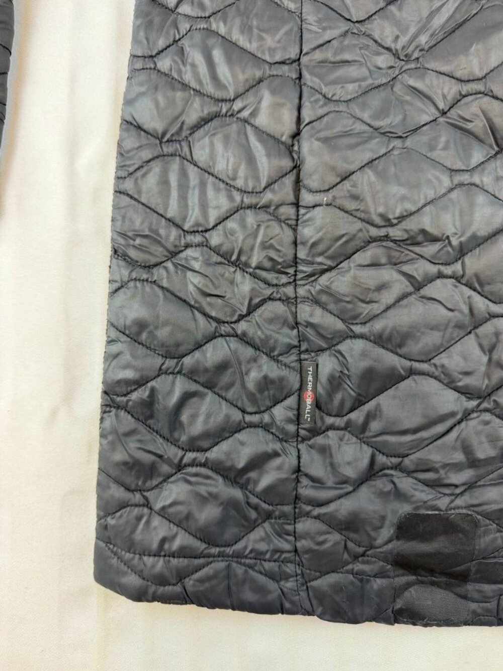 The North Face Black Women's Thermoball Parka Coat Size M - Picture 7 of 9